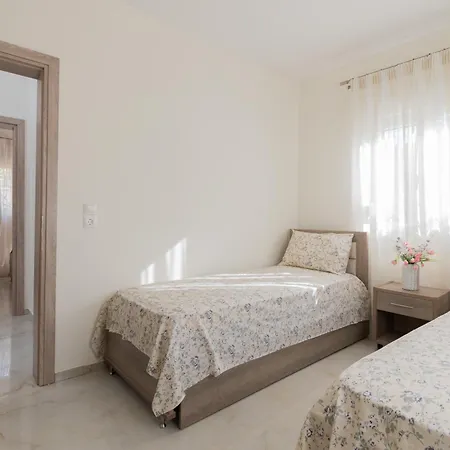 Paradise House * Neos Marmaras