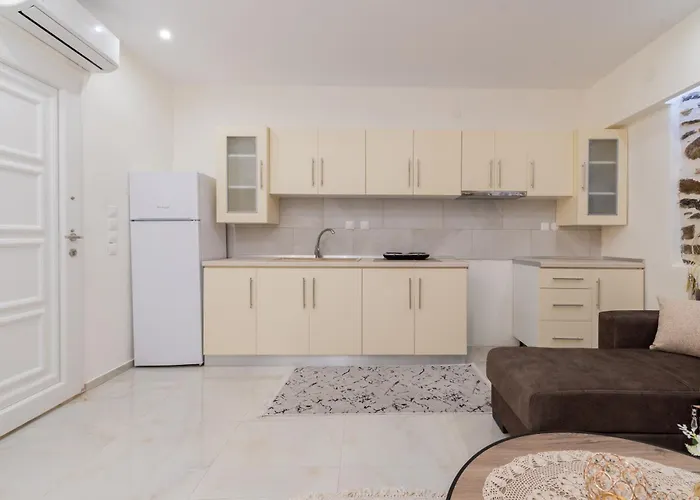 Апартаменты Paradise House Неос-Мармарас