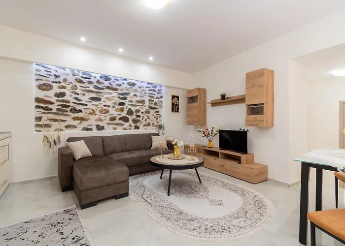 Paradise House Апартаменты Неос-Мармарас