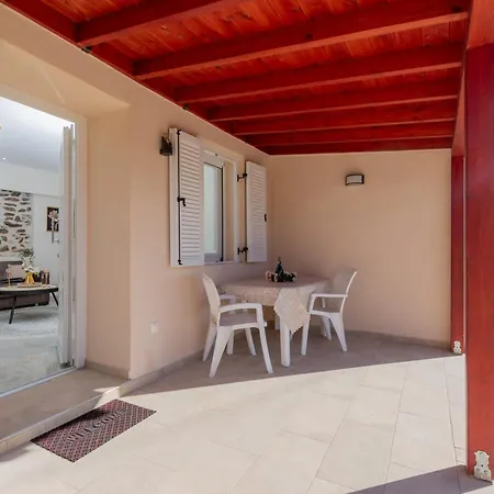 Апартаменты Paradise House