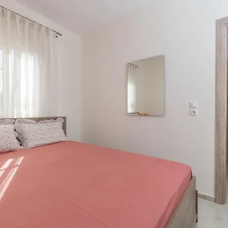 Paradise House Апартаменты Неос-Мармарас