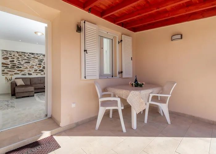 Paradise House * Neos Marmaras